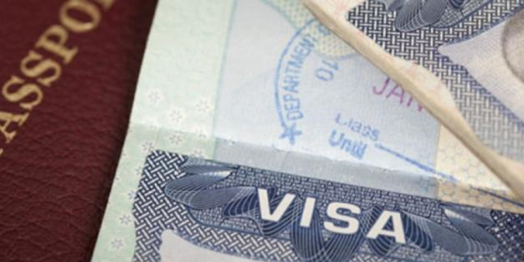 Thủ tục xin gia hạn Visa cho người nước ngoài tại Việt Nam