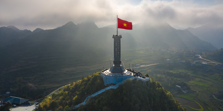 Quy trình xin giấy xác nhận là người gốc Việt Nam