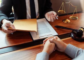 Cách tính phí của Luật sư